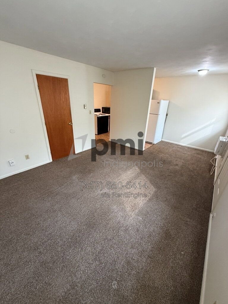 122 West William Drive Unit E (Brownsburg) 1 bed 1 bath property image