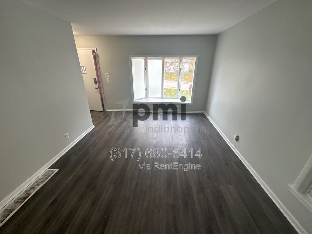 7056 Caroline Ave (Indianapolis) 3 bed 2 bath property image