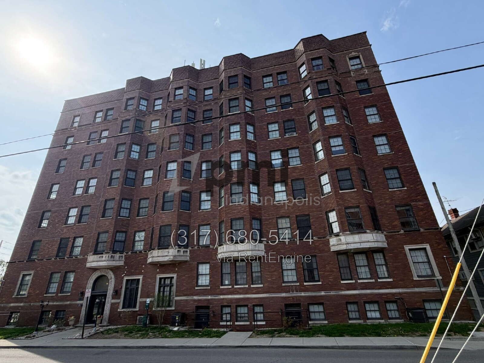Cozy Studio at 1 W. 28th St., Indianapolis – Smart Living with Comfort and Convenience! property image