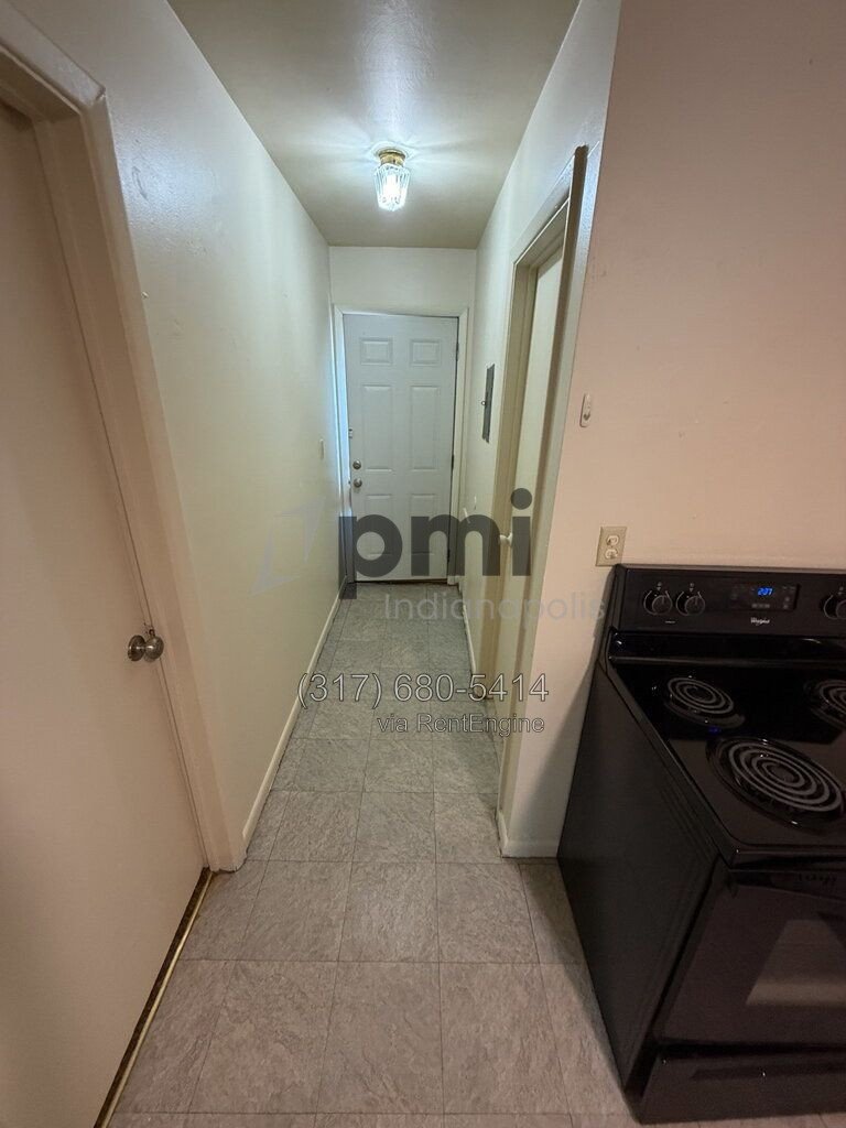 120 William Drive Unit M (Brownsburg) 1 bed 1 bath property image