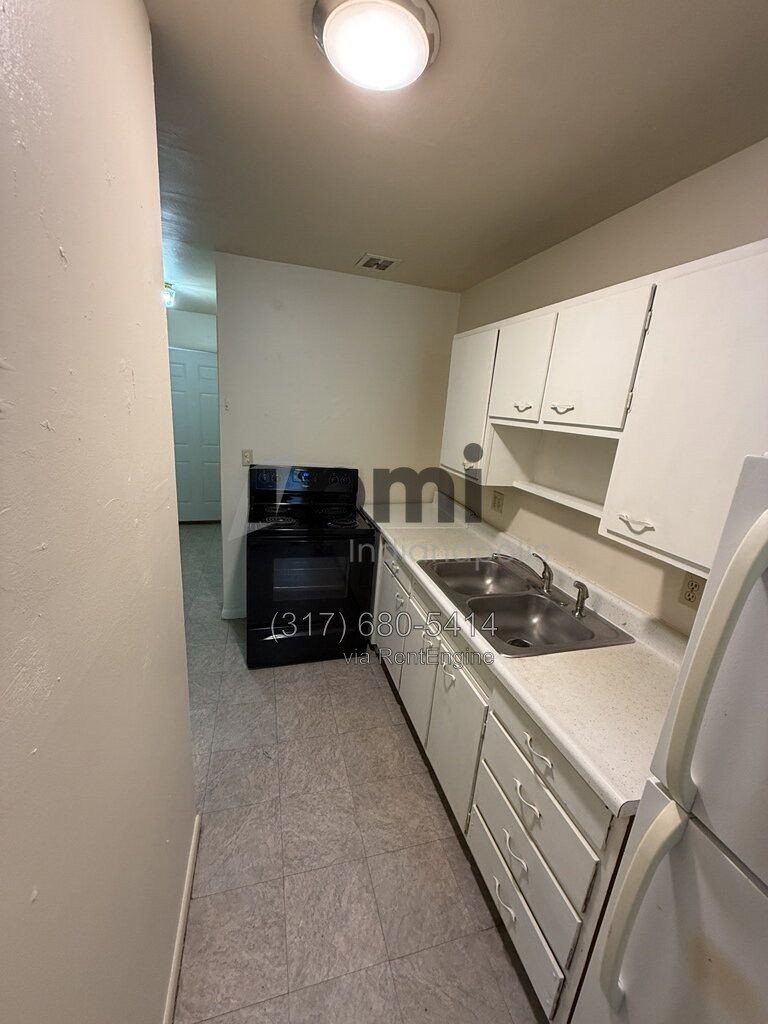 120 William Drive Unit M (Brownsburg) 1 bed 1 bath property image