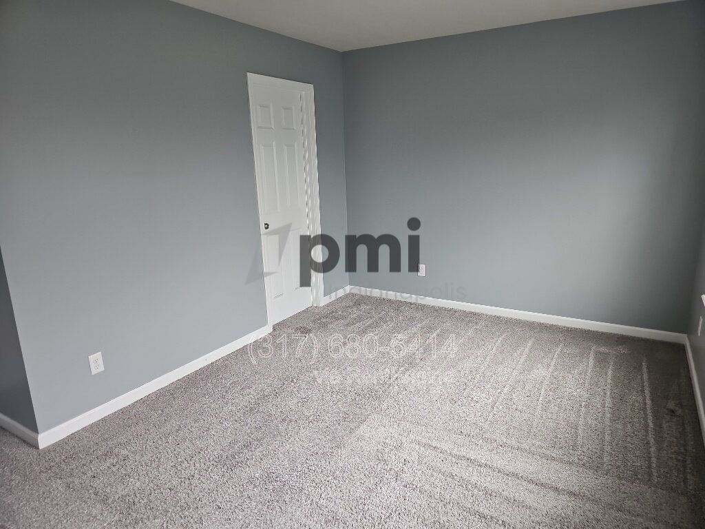 2948 W New Yort St 3 beds, 2.5 baths property image