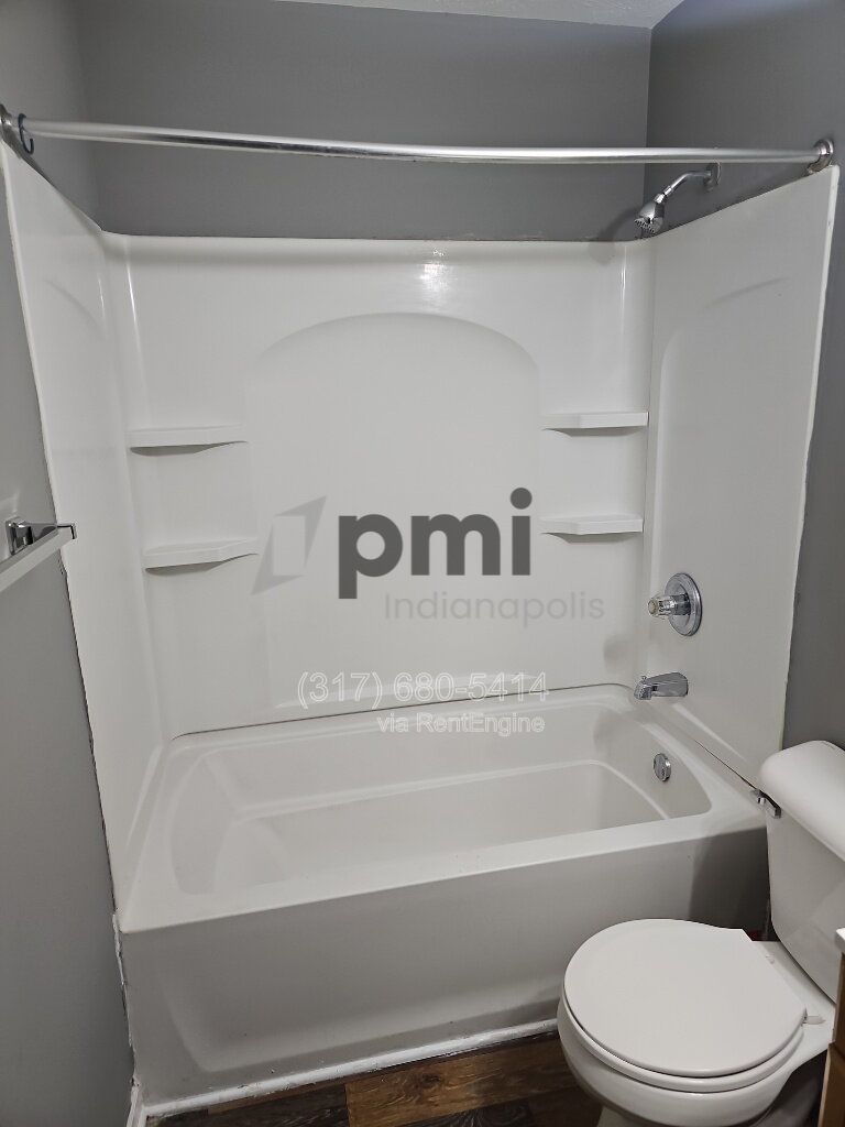 10644 Lost Pine Lane (Indianapolis) 3 bed 1 bath property image