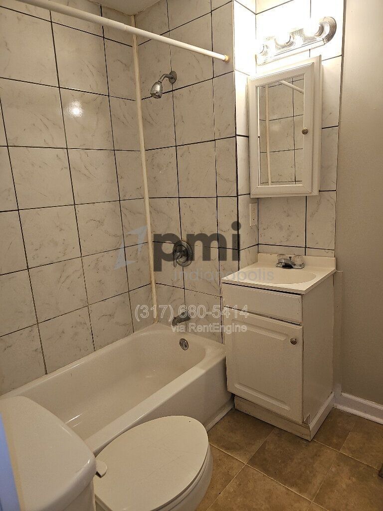 403 Wallace Avenue (Indianapolis) 2 bed 1 bath property image