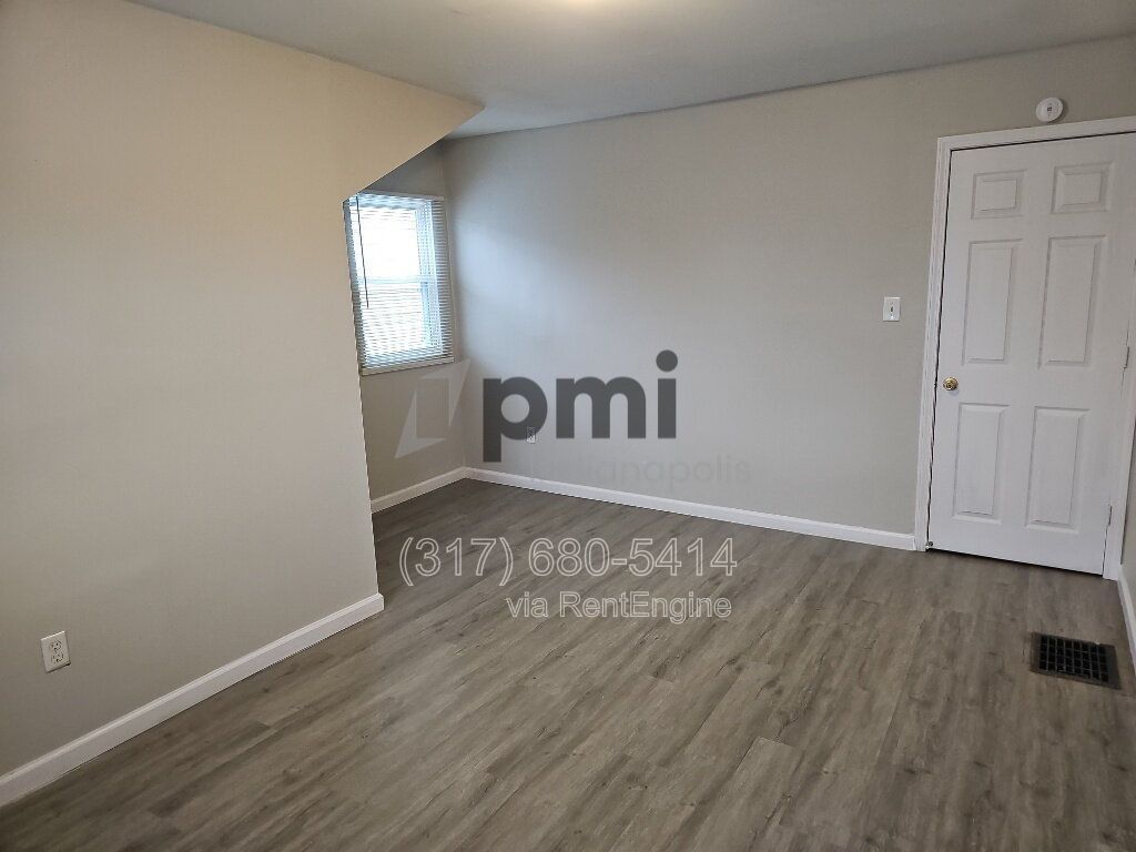 403 Wallace Avenue (Indianapolis) 2 bed 1 bath property image