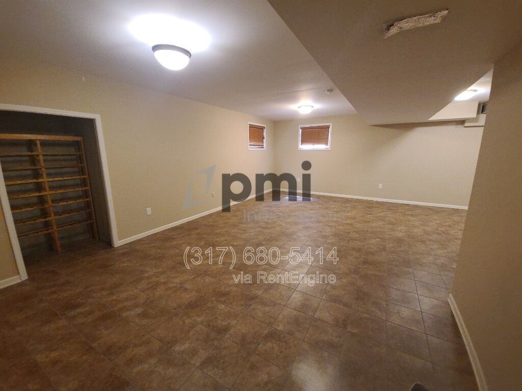 11809 Ledgerock Ct (Fishers) 4 bed, 3b bath property image