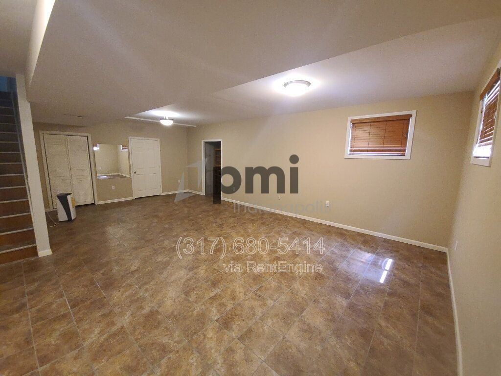 11809 Ledgerock Ct (Fishers) 4 bed, 3b bath property image