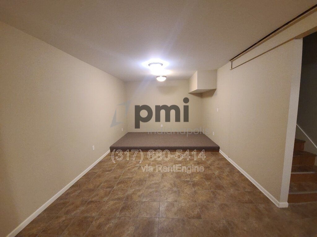 11809 Ledgerock Ct (Fishers) 4 bed, 3b bath property image