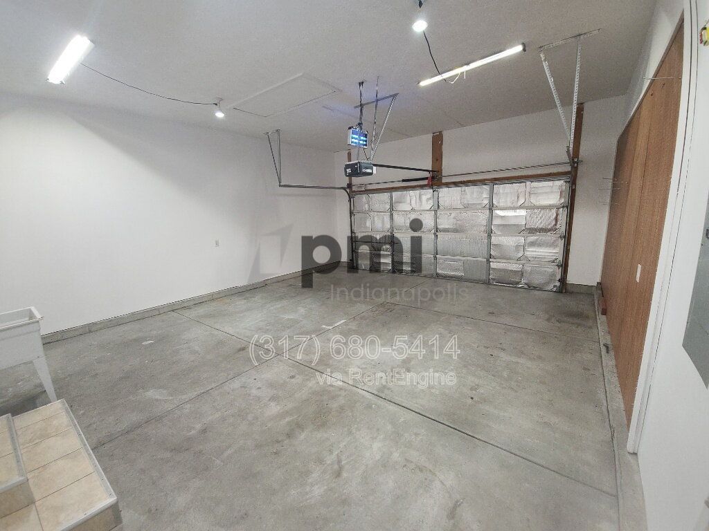 11809 Ledgerock Ct (Fishers) 4 bed, 3b bath property image