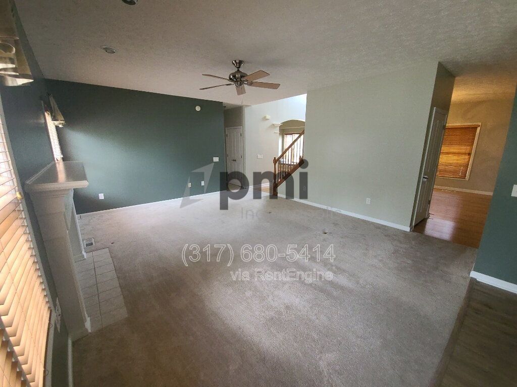 11809 Ledgerock Ct (Fishers) 4 bed, 3b bath property image