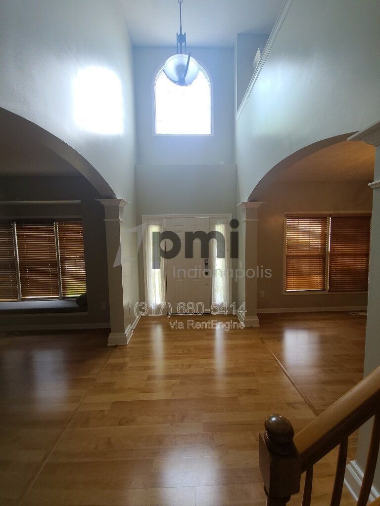 11809 Ledgerock Ct (Fishers) 4 bed, 3b bath property image