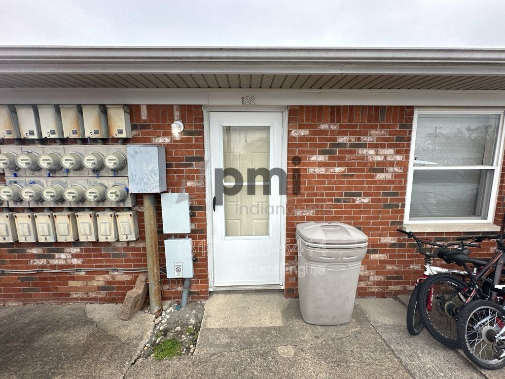 122 West William Drive (Brownsburg) 1 bed 1 bath property image