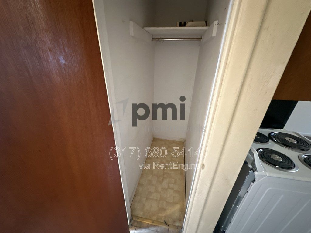 122 West William Drive (Brownsburg) 1 bed 1 bath property image