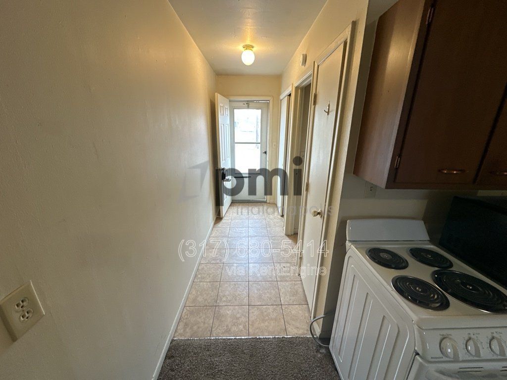 122 West William Drive (Brownsburg) 1 bed 1 bath property image