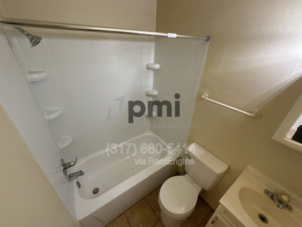 122 West William Drive (Brownsburg) 1 bed 1 bath property image