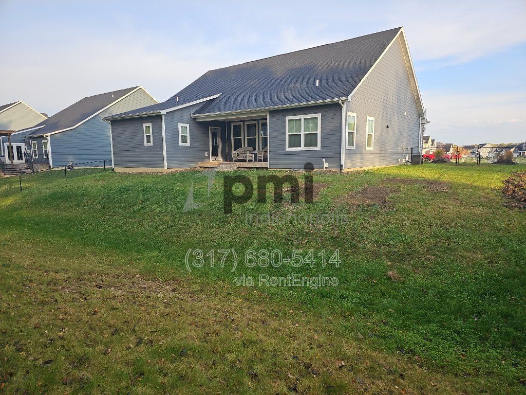 7199 W Stone Pass (New Palestine) 4 bed 3 bath property image