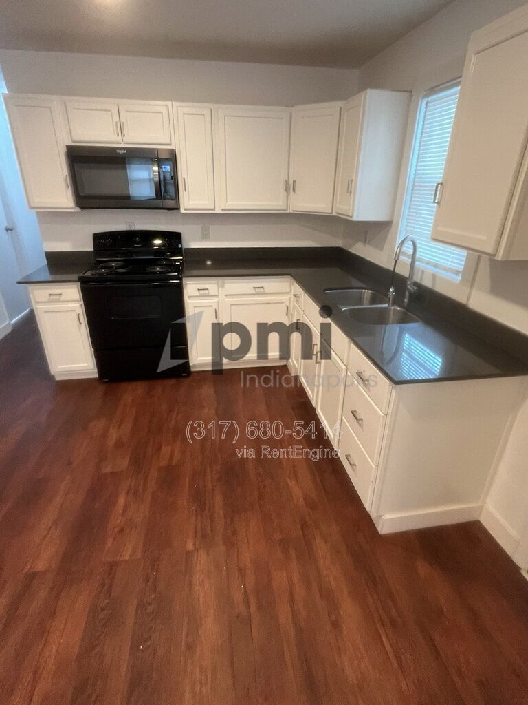 4239 Crittenden Ave (Indianapolis) 2 bed 1 bath property image