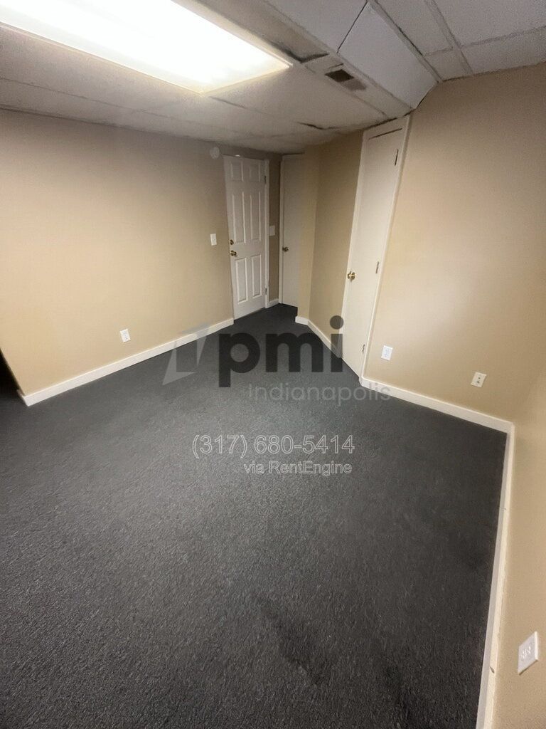 1425 W Washington St (Muncie) 5 bed 2 bath property image