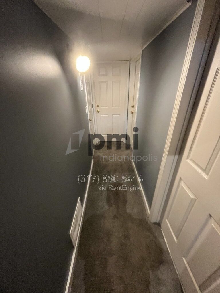 1425 W Washington St (Muncie) 5 bed 2 bath property image