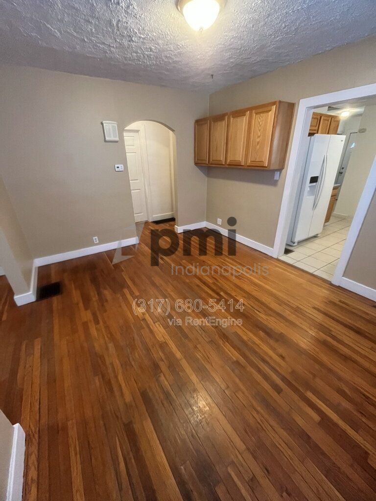 1425 W Washington St (Muncie) 5 bed 2 bath property image