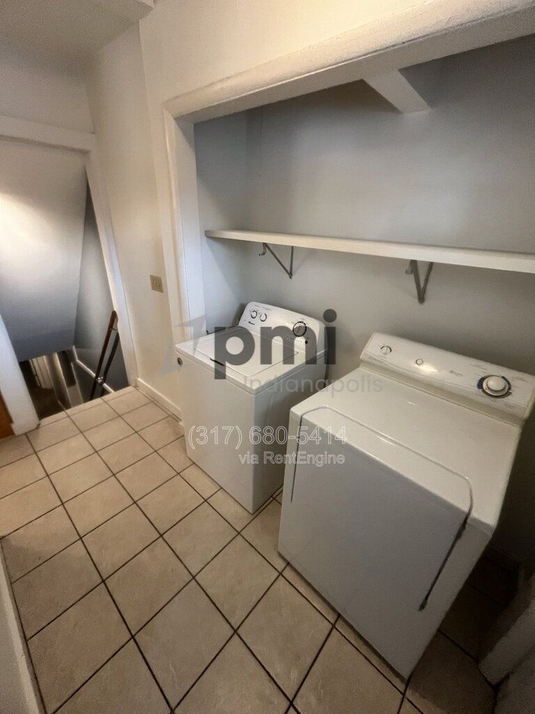 1425 W Washington St (Muncie) 5 bed 2 bath property image