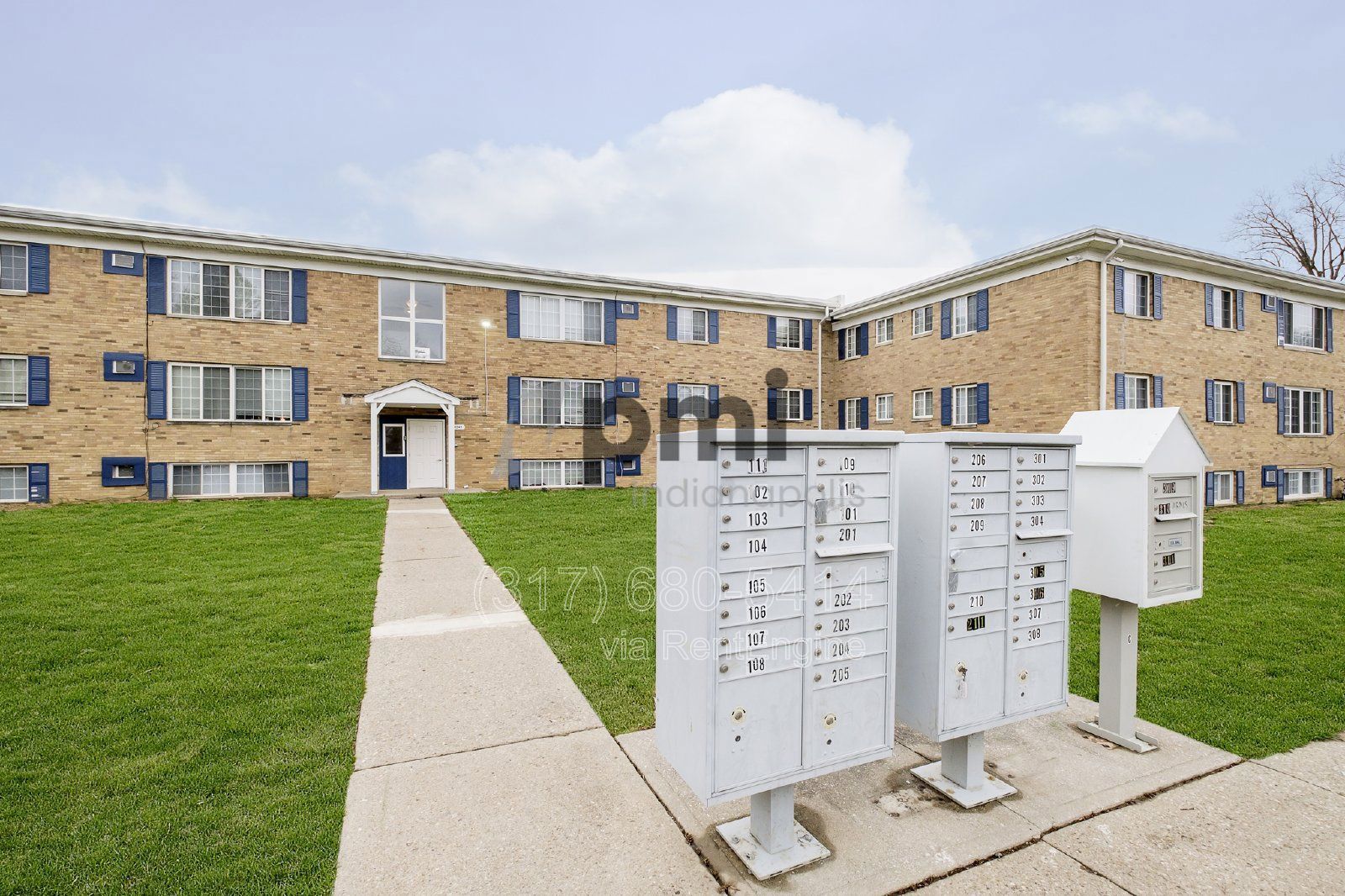 6220 E 11th St Apt 102 (Indianapolis) 2 bed 1 bath property image
