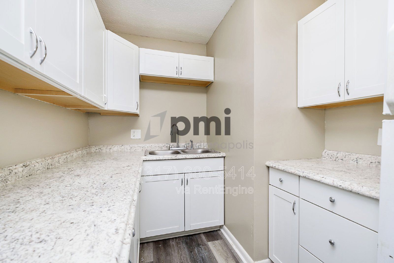 6220 E 11th St Apt 102 (Indianapolis) 2 bed 1 bath property image
