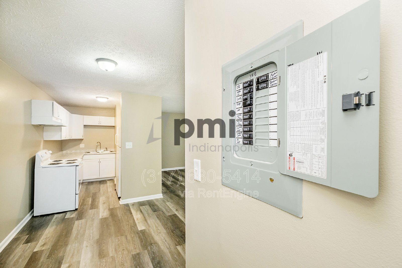 6220 E 11th St Apt 102 (Indianapolis) 2 bed 1 bath property image