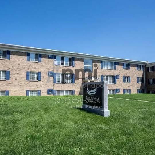 6240 East 11th Street Apt 210 (Indianapolis) 2 bed, 1 bath property image