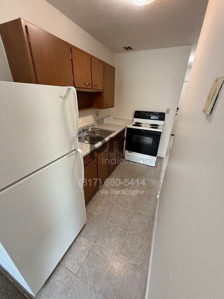 120 William Drive Unit C (Brownsburg) 1 bed 1 bath property image