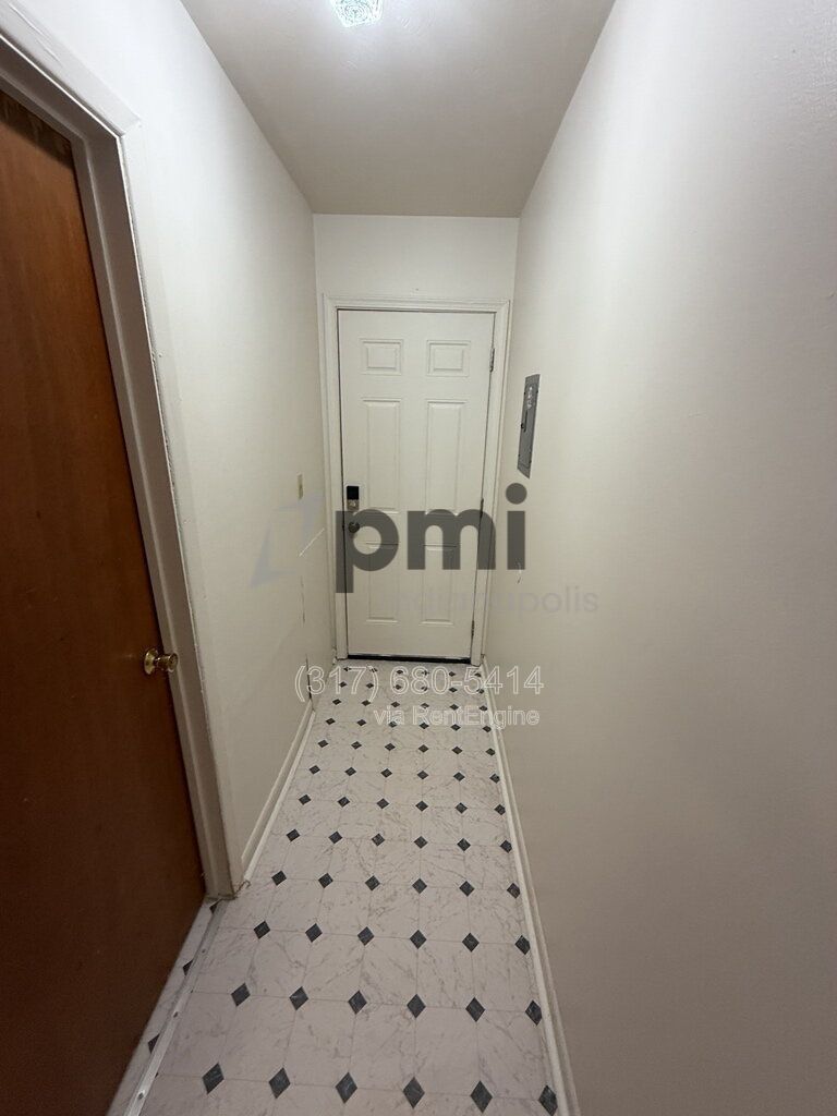 120 William Drive Unit C (Brownsburg) 1 bed 1 bath property image