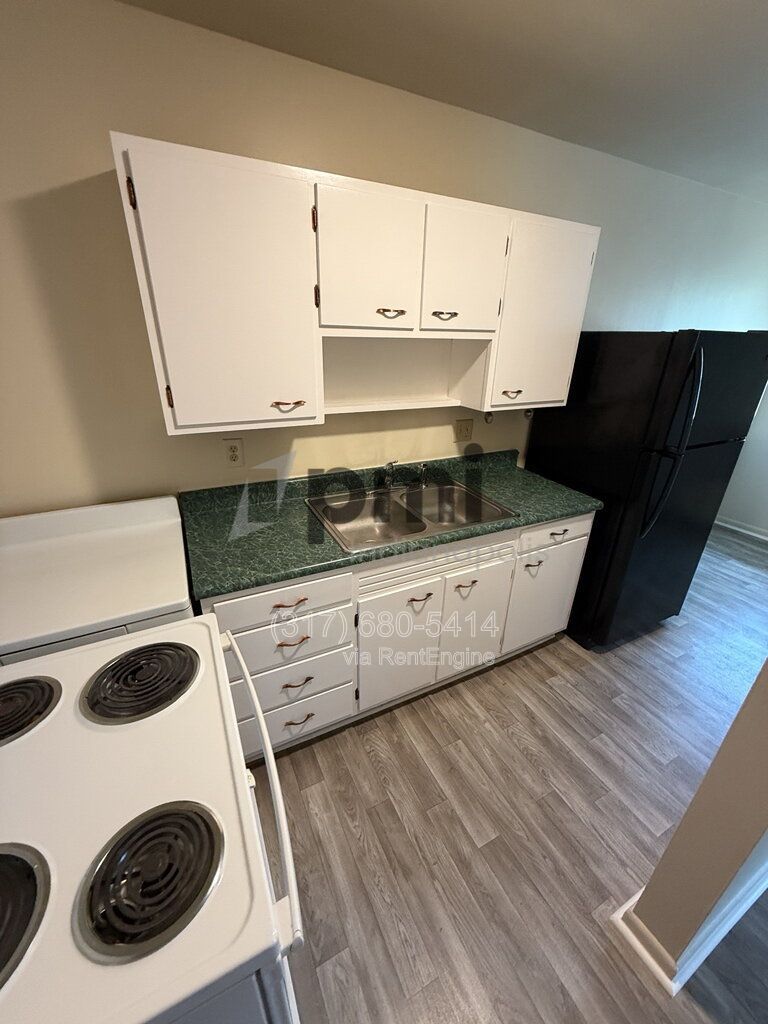 122 West William Drive Unit A (Brownsburg) 1 bed 1 bath property image