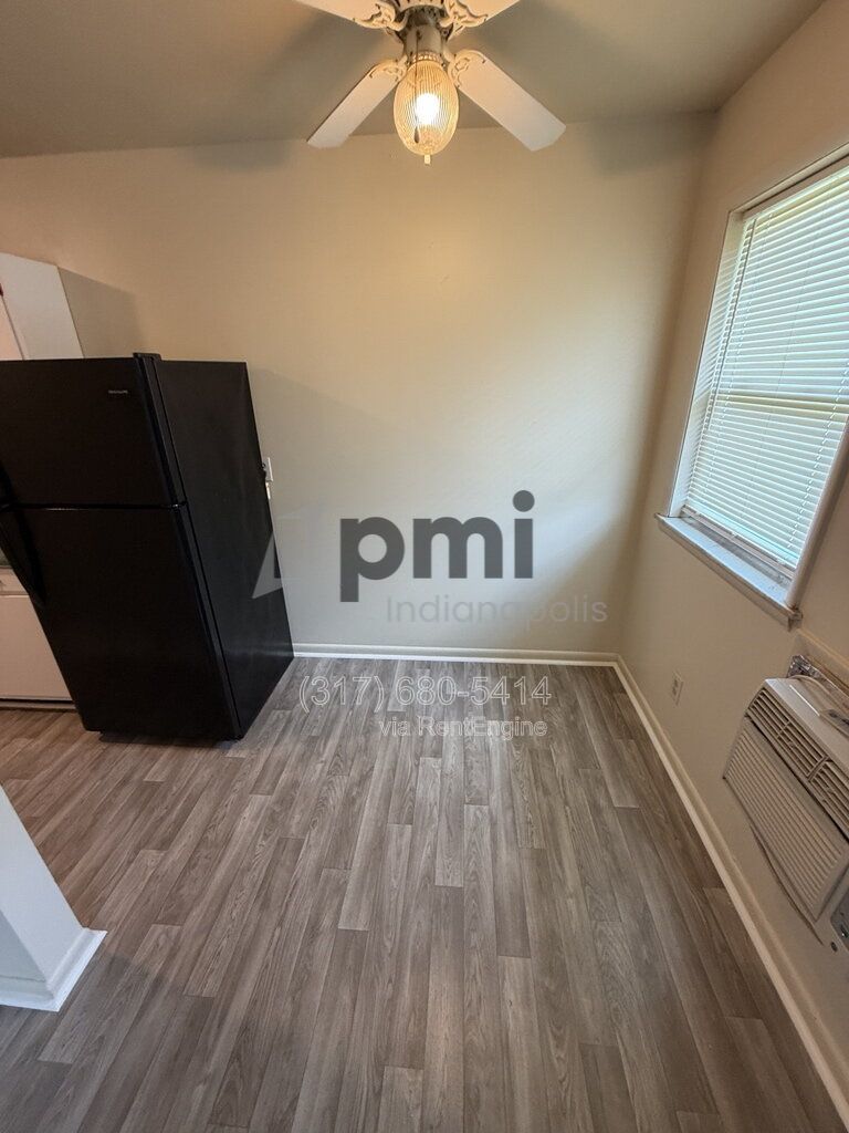 122 West William Drive Unit A (Brownsburg) 1 bed 1 bath property image