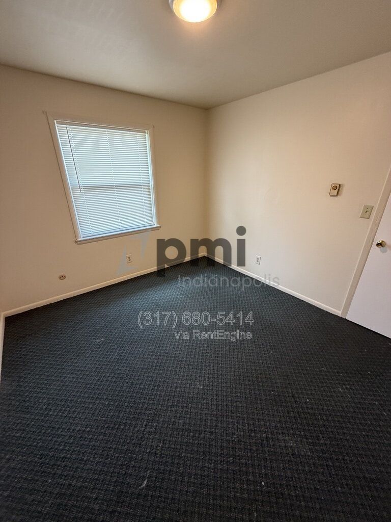 122 West William Drive Unit A (Brownsburg) 1 bed 1 bath property image