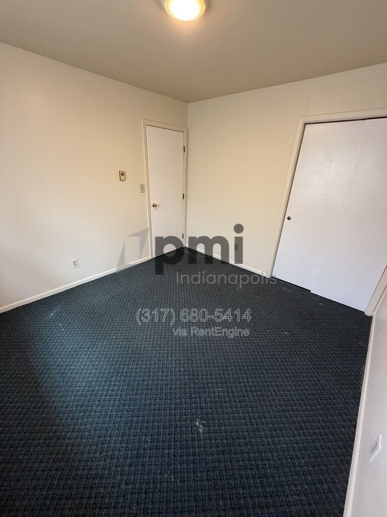 122 West William Drive Unit A (Brownsburg) 1 bed 1 bath property image