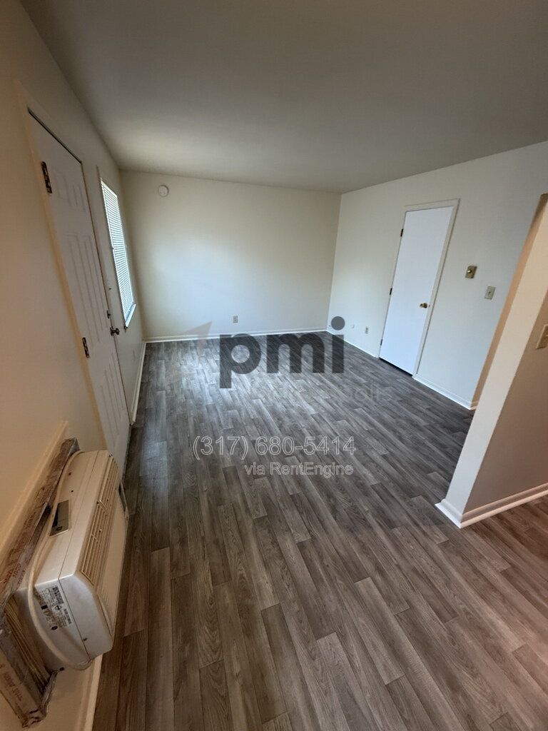 122 West William Drive Unit A (Brownsburg) 1 bed 1 bath property image