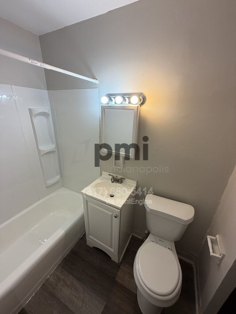 5824 East Washington Street APT 3 (Indianapolis) Studio property image