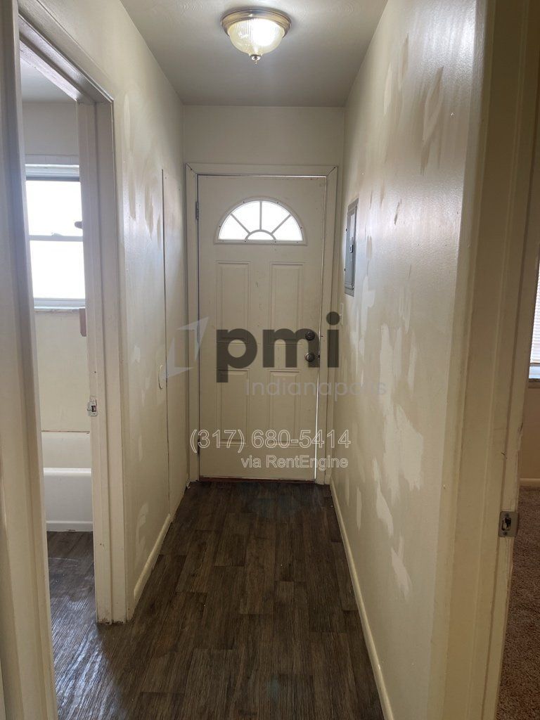 122 West William Drive Unit K (Brownsburg) 1 bed 1 bath property image