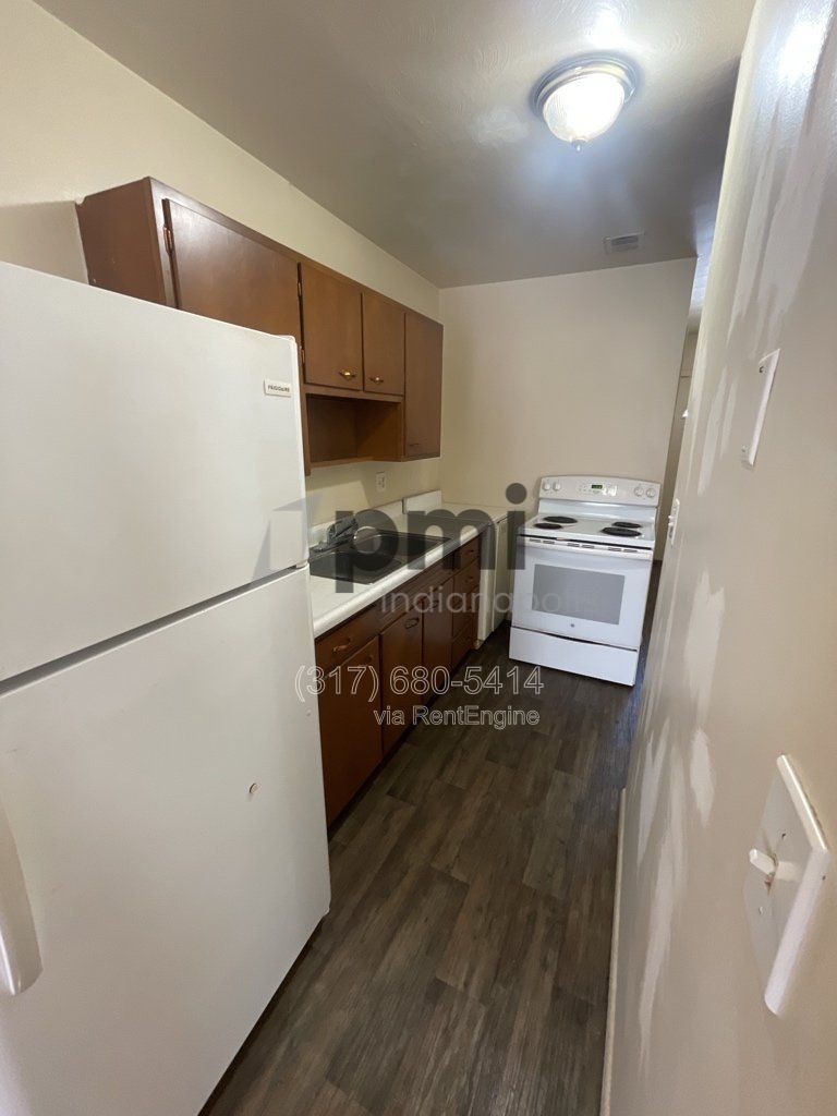 122 West William Drive Unit K (Brownsburg) 1 bed 1 bath property image