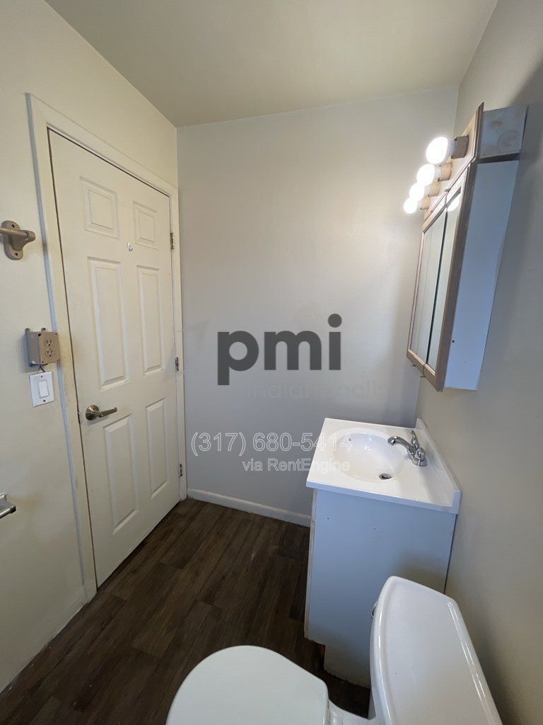 122 West William Drive Unit K (Brownsburg) 1 bed 1 bath property image