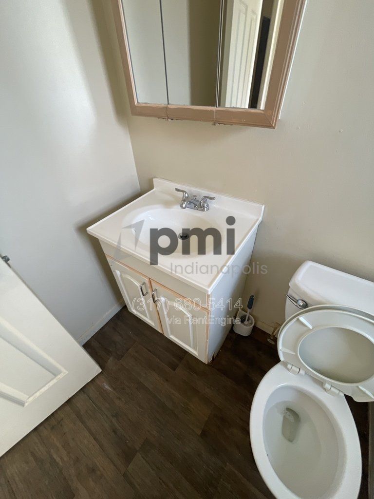 122 West William Drive Unit K (Brownsburg) 1 bed 1 bath property image