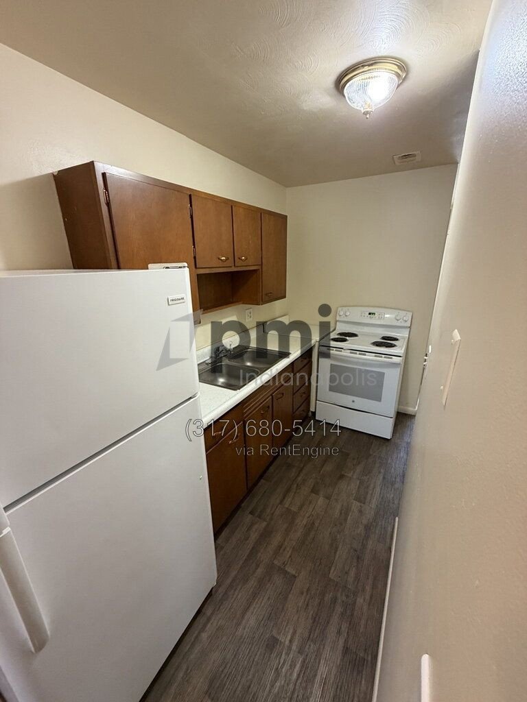 122 West William Drive Unit K (Brownsburg) 1 bed 1 bath property image
