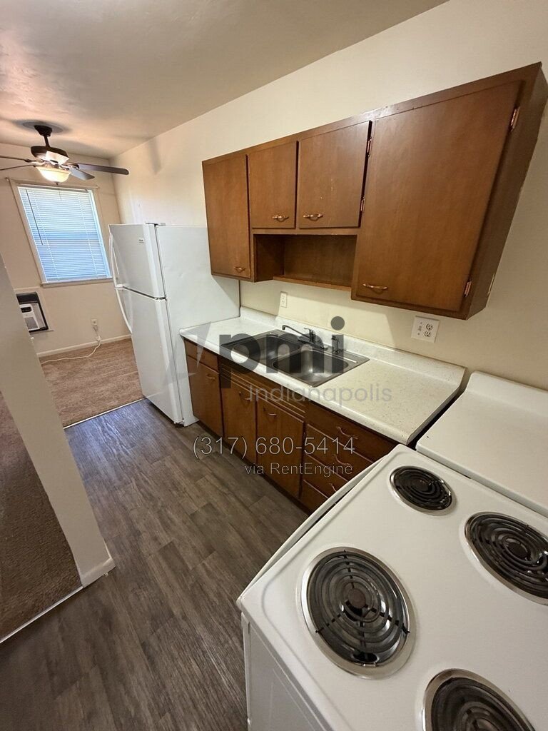 122 West William Drive Unit K (Brownsburg) 1 bed 1 bath property image