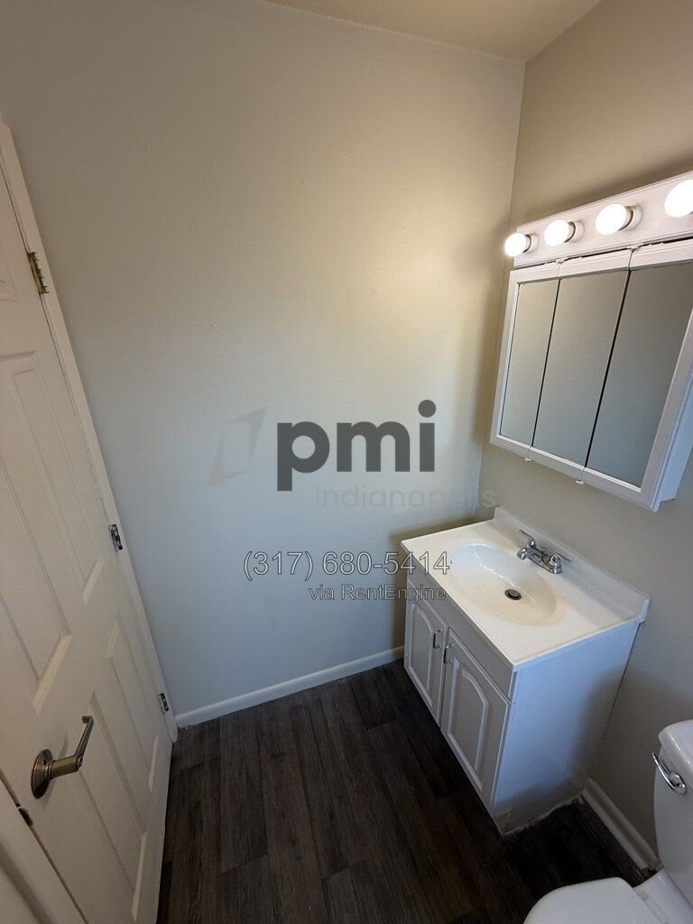 122 West William Drive Unit K (Brownsburg) 1 bed 1 bath property image
