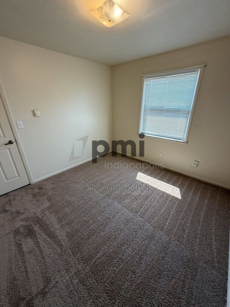 122 West William Drive Unit K (Brownsburg) 1 bed 1 bath property image