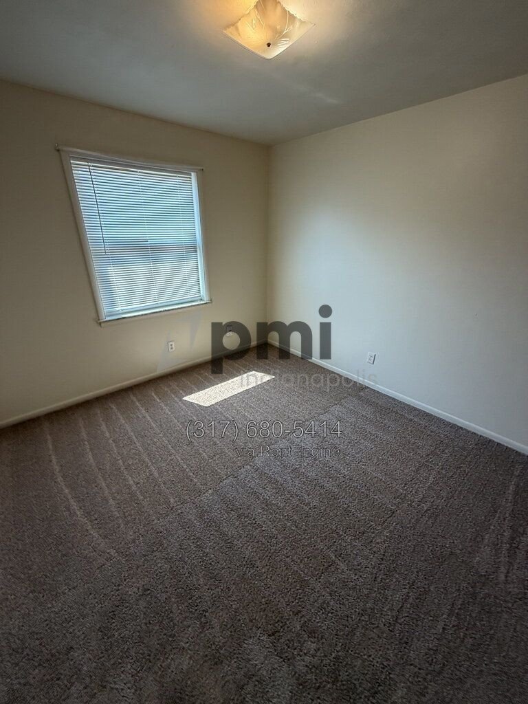 122 West William Drive Unit K (Brownsburg) 1 bed 1 bath property image