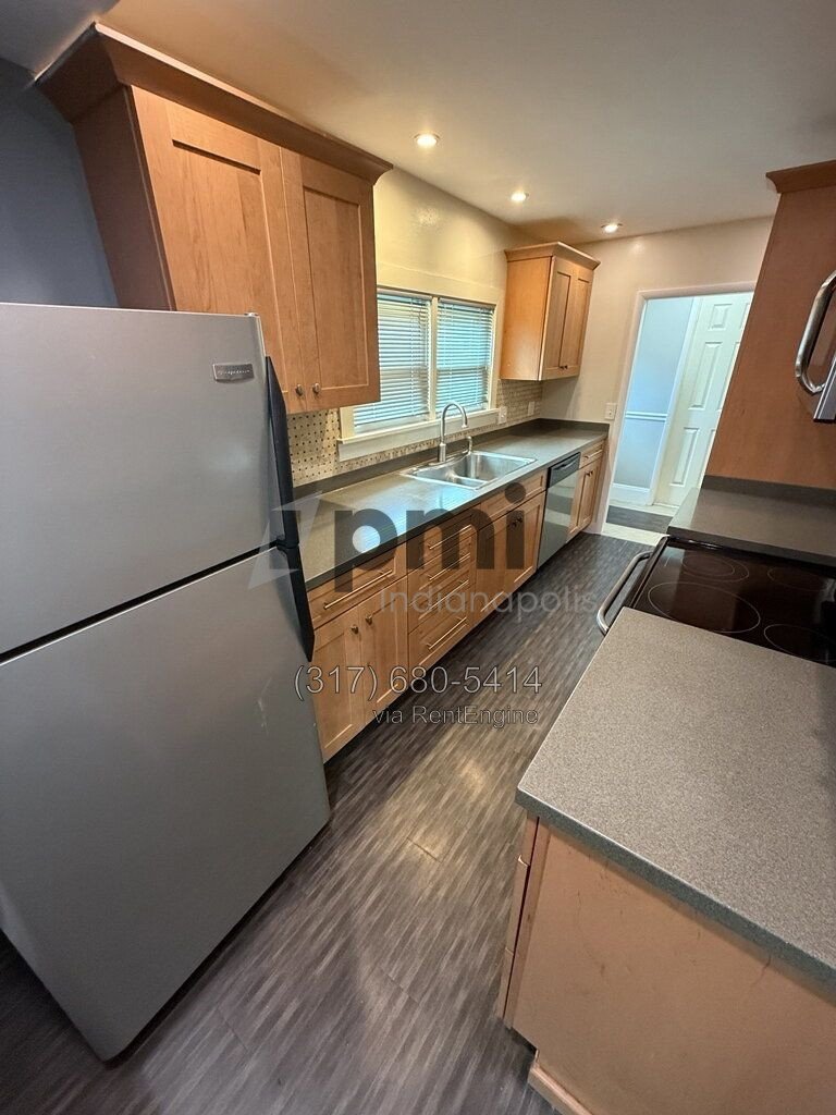1214 S Washington St Apt B (Marion) 1 bed 1 bath property image