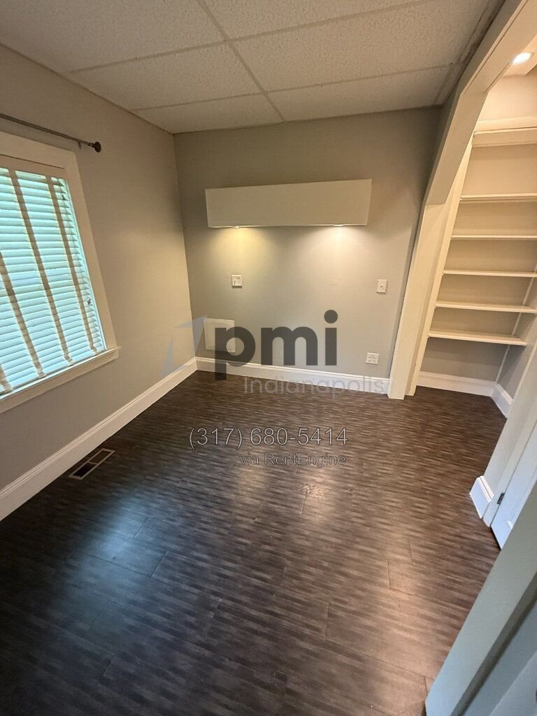 1214 S Washington St Apt B (Marion) 1 bed 1 bath property image