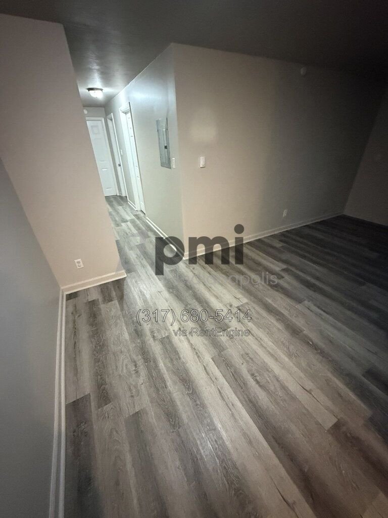 6220 E 11th St Apt 103 (Indianapolis) 2 bed 1 bath property image
