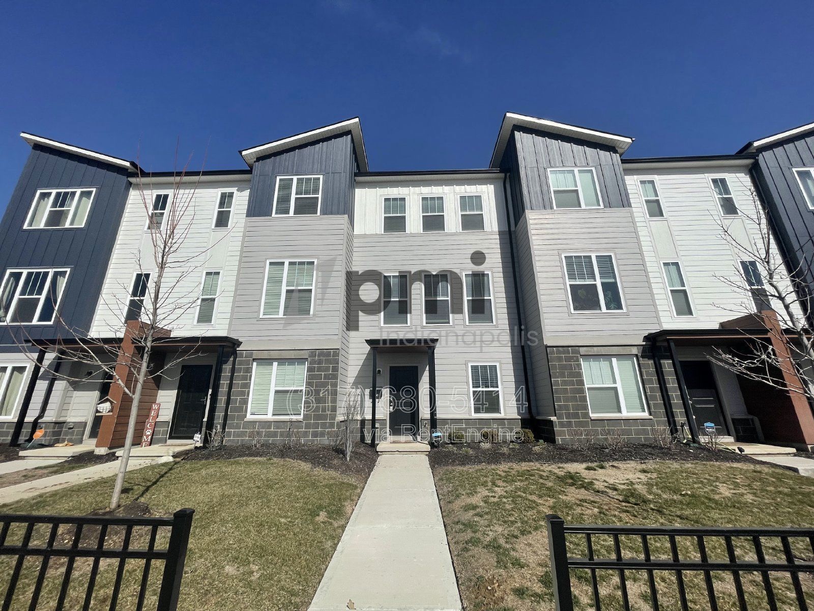 2948 W New Yort St 3 beds, 2.5 baths property image